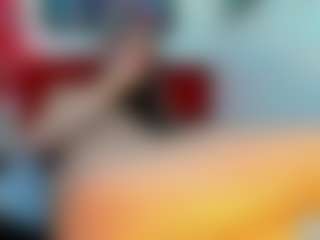 Live cam show with Gisele-Fox - Facial Piercings on madthumbs