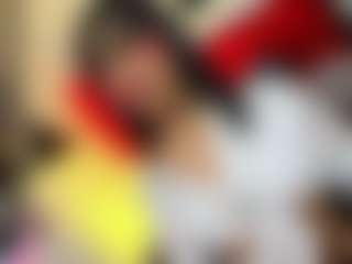Live cam show with Gisele-Fox - Flat Chested on Fling VIP Chat