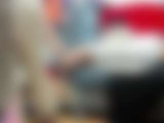 Live cam show with Gisele-Fox - Cumshot on Camversity