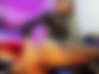 Live cam show with Gisele-Fox - Brown Eyes on madthumbs