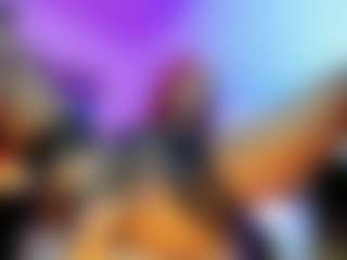 Live cam show with Gisele-Fox - Cumshot on Strip Flash - Live Sex Shows