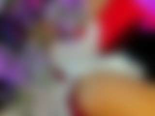 Live cam show with Gisele-Fox - Anal Toys on Camming Site