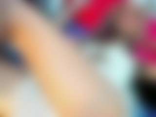 Live cam show with Gisele-Fox - Drinking on SinfulBabes