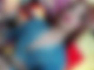Live cam show with Gisele-Fox - Blonde Hair on Gym Cam Girls