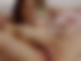 Live cam show with IsoldeBliss - Teen (18+) on fapnchat