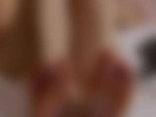 Live cam show with IsoldeBliss - Teen (18+) on Camsoda