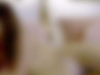 Live cam show with IsoldeBliss - Teen (18+) on Dare Cams