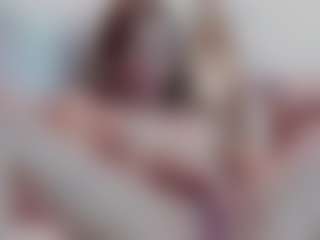 Live cam show with IsoldeBliss - Brown Hair on madthumbs