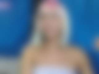 Live cam show with Valeria_Foxy032 - Tease on CamSextacy
