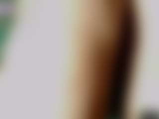 Live cam show with Valeria_Foxy032 - Small Tits on Milf Play