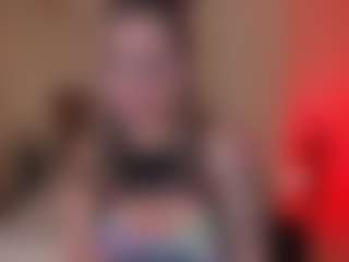 Live cam show with MaddisonCollins - Average on Camsoda