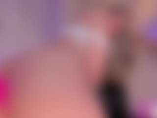 Live cam show with MaddisonCollins - Average on slutload
