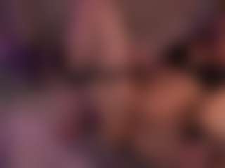 Live cam show with Amy-millf - Blonde Hair MILF on CamSodaAdn