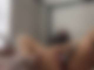 honeysuckles2's Live Sex Cam Show