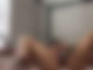 honeysuckles2's Live Sex Cam Show