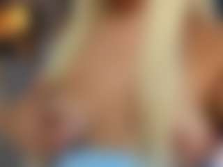Loneve's Live Sex Cam Show