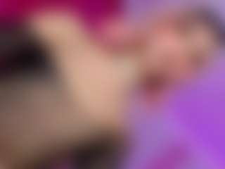 ShantallDior7's Live Sex Cam Show
