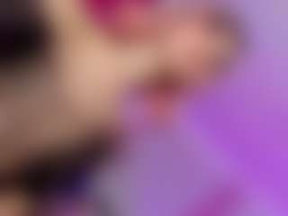 Live cam show with ShantallDior7 - Average on madthumbs