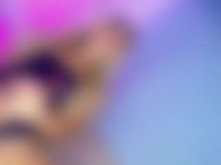 Live cam show with ShantallDior7 - Tease on Streamer API