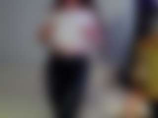 AnoraBourbon's Live Sex Cam Show