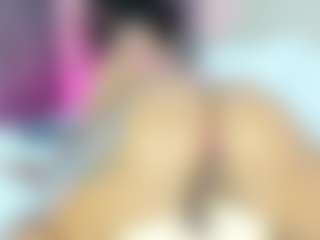 Live cam show with Greicy-Afrodita - Camel Toe on sexylive.show