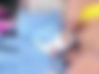 Live cam show with Greicy-Afrodita - Handjob on madthumbs