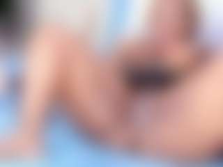 Live cam show with Greicy-Afrodita - Public Ebony on madthumbs