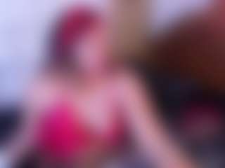 Live cam show with Greicy-Afrodita - Black Shaved Pussy on Camsoda