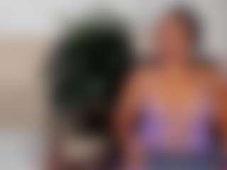 Live cam show with Greicy-Afrodita - Public Black on intimatelivegirls.com