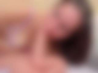 Live cam show with Jade-Heartt - Blowjob on Camsoda