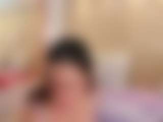 Live cam show with Jade-Heartt - Strip BBW on Mixed Magazine Live
