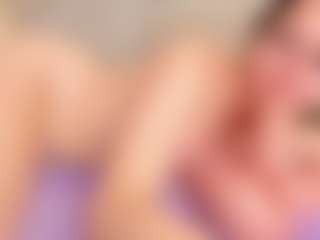 Live cam show with Jade-Heartt - HD on Camsoda