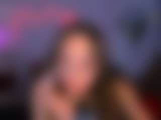 kiki-swan's Live Sex Cam Show