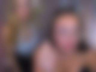 kiki-swan's Live Sex Cam Show