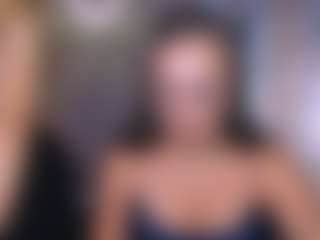kiki-swan's Live Sex Cam Show