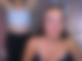Live cam show with kiki-swan - Skinny on Hubzter Live