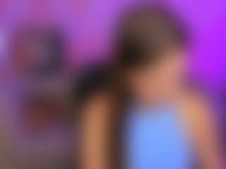 Live cam show with kiki-swan - Drinking on CamClone