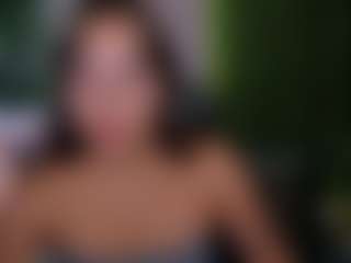 kiki-swan's Live Sex Cam Show