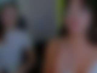 kiki-swan's Live Sex Cam Show