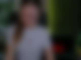 kiki-swan's Live Sex Cam Show