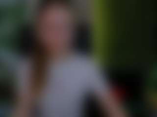 kiki-swan's Live Sex Cam Show