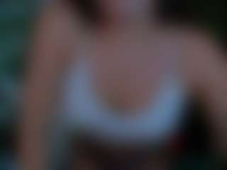 kiki-swan's Live Sex Cam Show