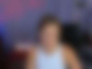 Live cam show with kiki-swan - Flashing on Soda Cam