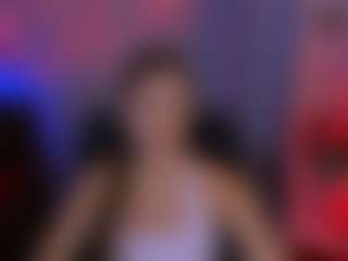 Live cam show with kiki-swan - Skinny on Camiplay Live