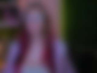 Live cam show with kiki-swan - Teen (18+) on Camiplay Live