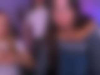 kiki-swan's Live Sex Cam Show