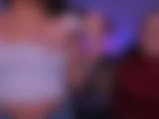 Live cam show with kiki-swan - Ass Clapping on Mixed Magazine Live