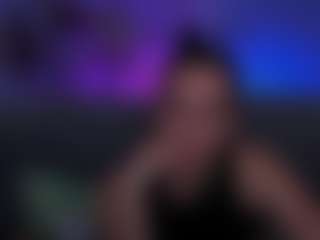 Live-Cam-Show mit kiki-swan - Flashing auf Camsoda