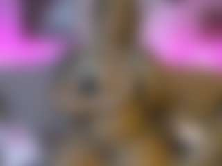 Live cam show with Malaysiathadoll - Ebony Shaved Pussy on SpunkLive