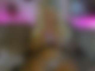 Live cam show with Malaysiathadoll - Shaved Pussy Curvy on Camsoda
